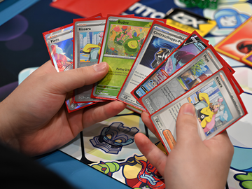 So findest du die perfekte Pokémon-Karte für deine Sammlung